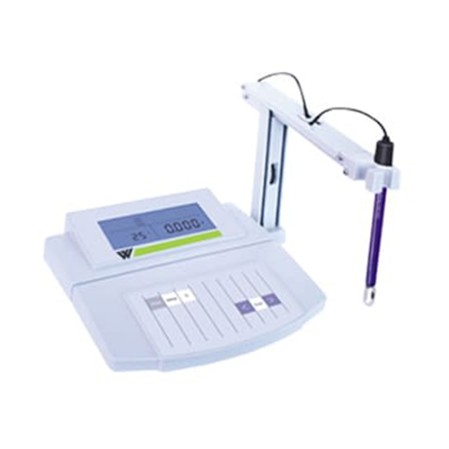  Microprocessor Based Conductivity Meter 